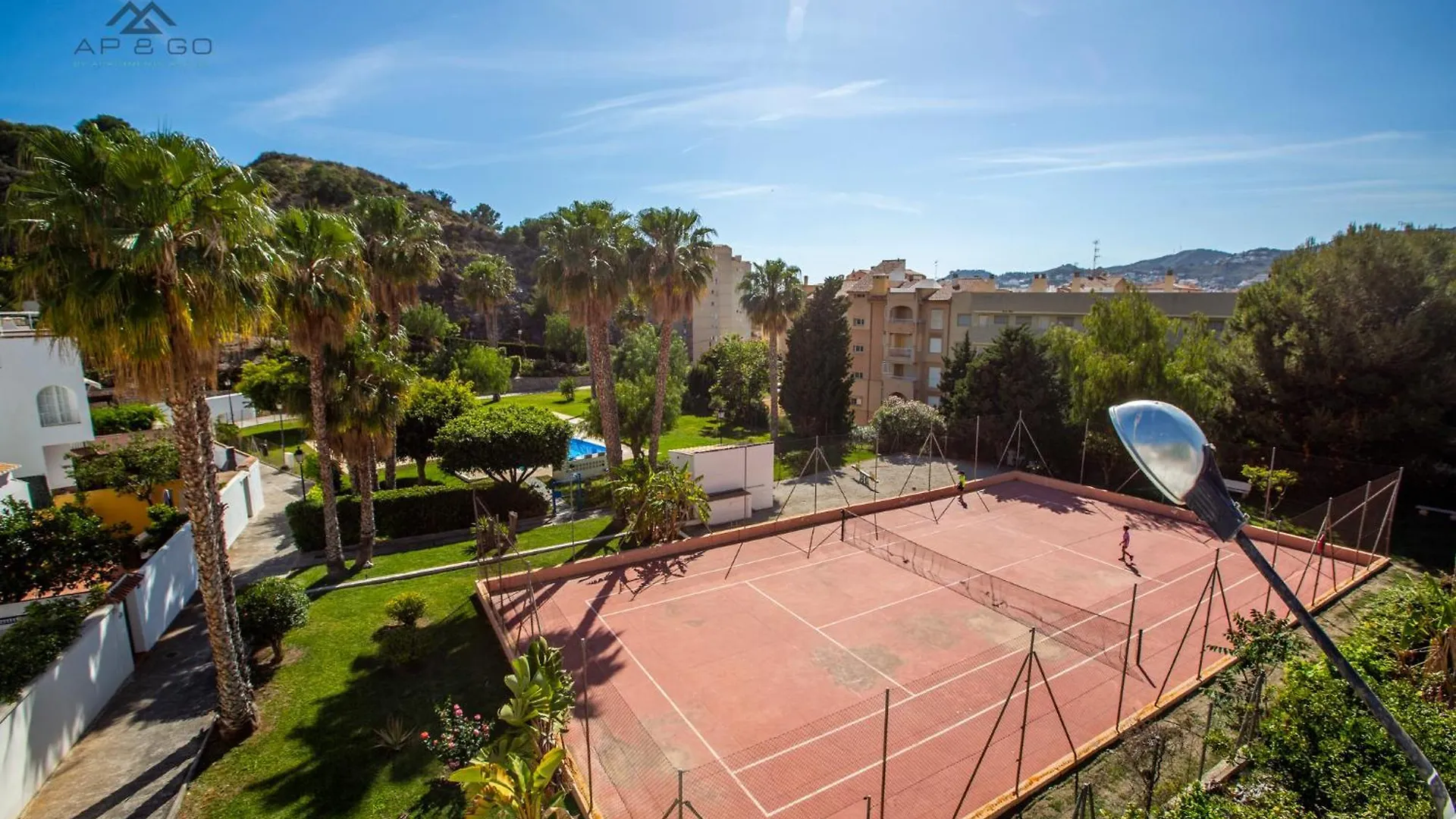 Deluxe Tropicana Rest & Pool Almunecar 0*,  Spain